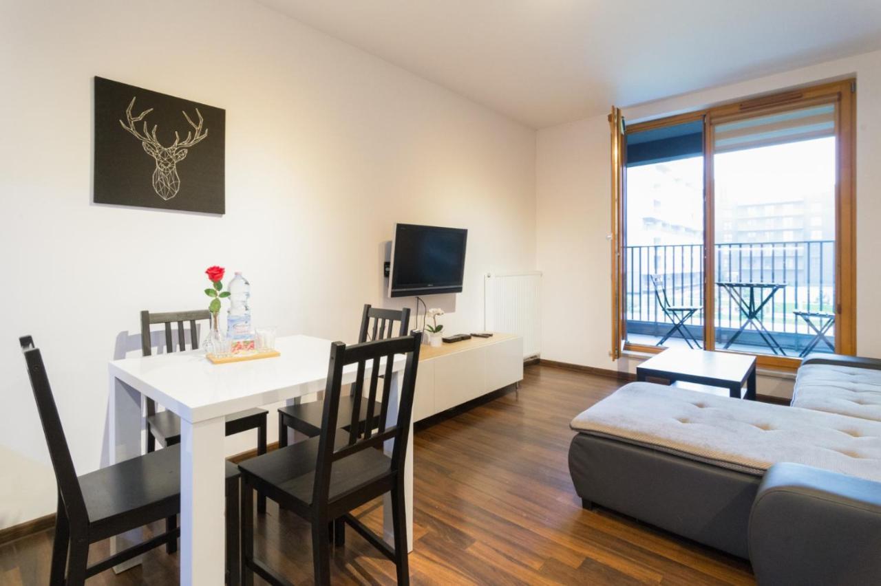 Romanowicza 5 Serene Place Apartment Krakow
